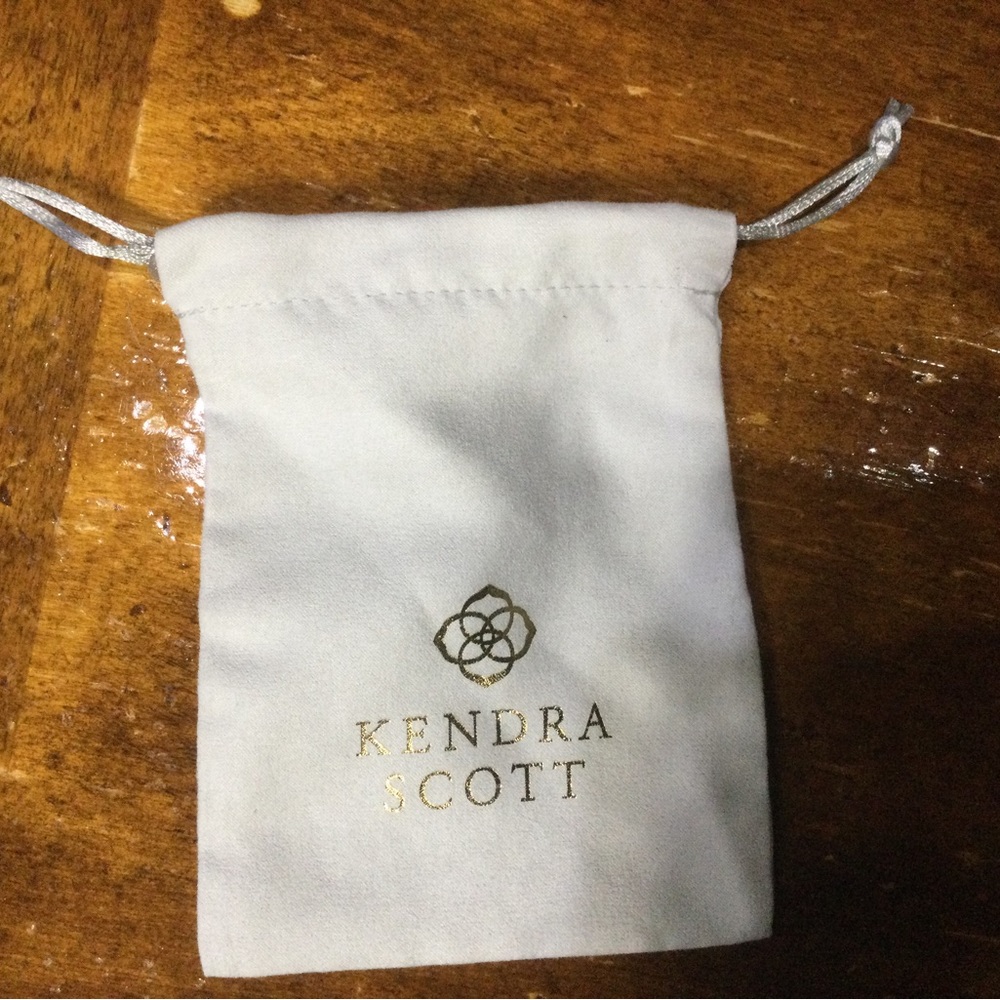 Kendra Scott jewelry pouch